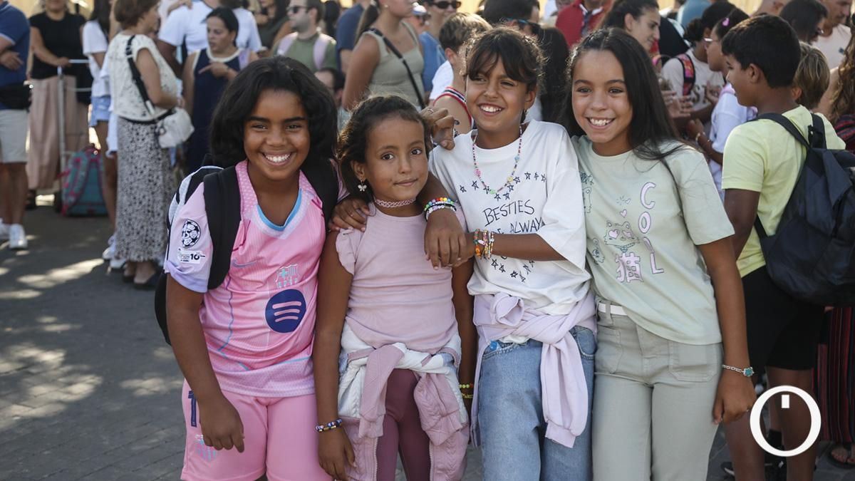 Despedida de los niños saharauis del programa Vacaciones en Paz