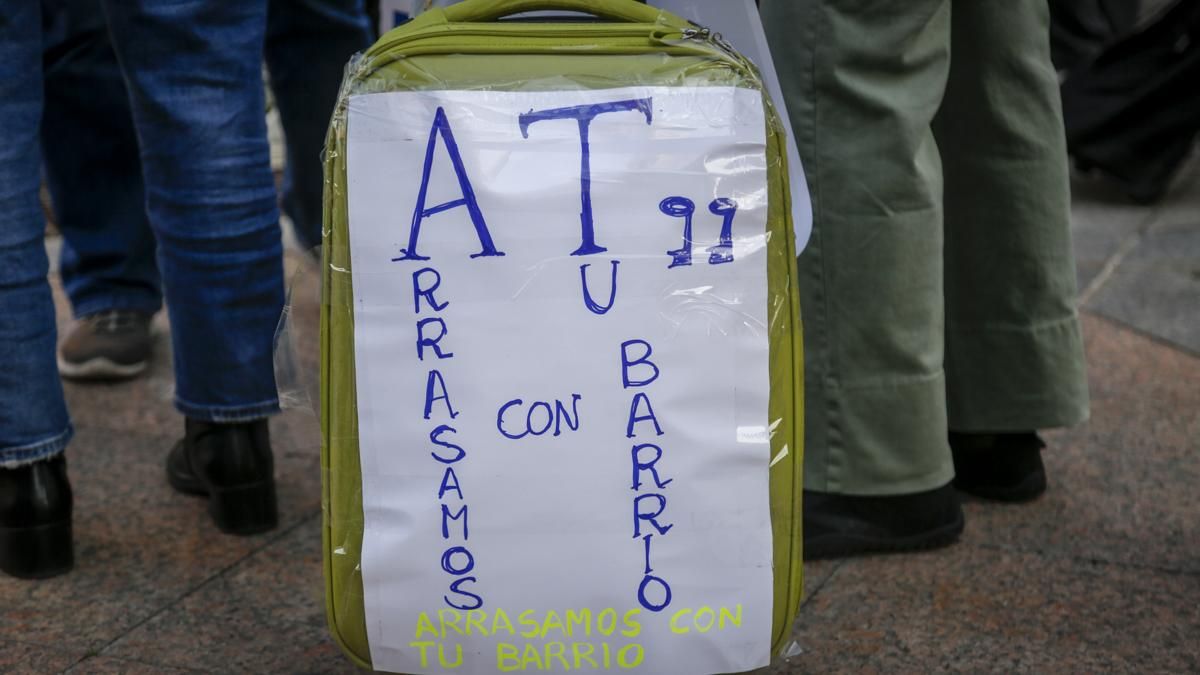 Manifestación por la vivienda bajo el lema 'Housing Action Days'