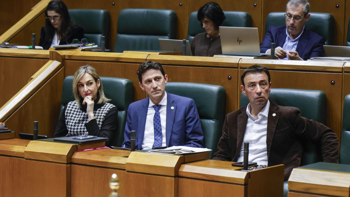 El Gobierno vasco ratifica su decisión de prorrogar los descuentos del transporte, pero "con seguridad jurídica"