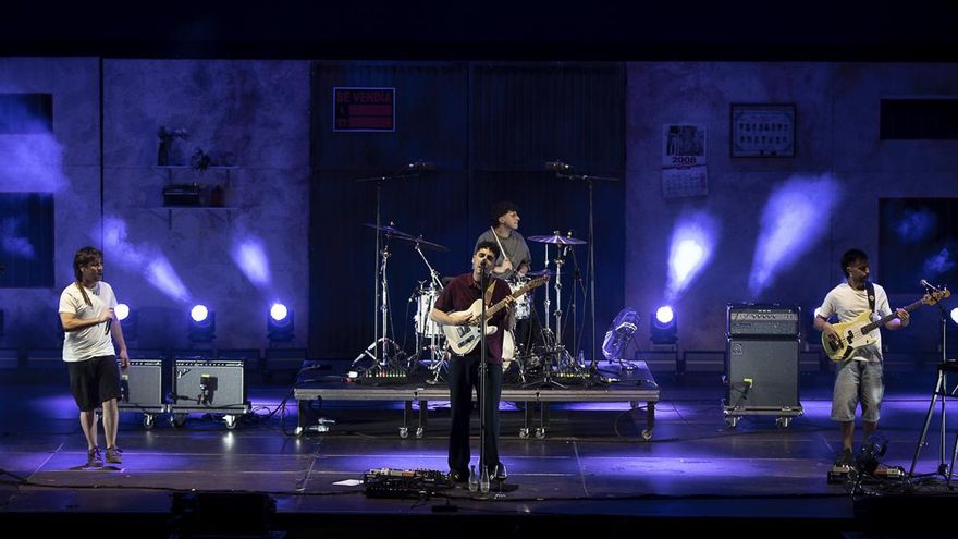 El concierto de Los Aslándticos y Sanguijuelas del Guadiana, en imágenes