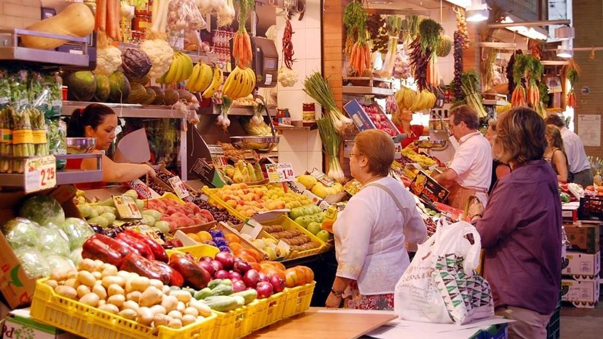 La fruta lidera la alimentación de los extremeños