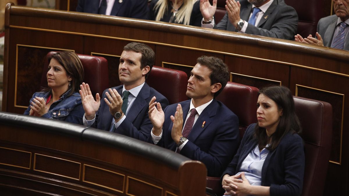 Adriana Lastra (PSOE), Pablo Casado (PP) y Albert Rivera (Ciudadanos)