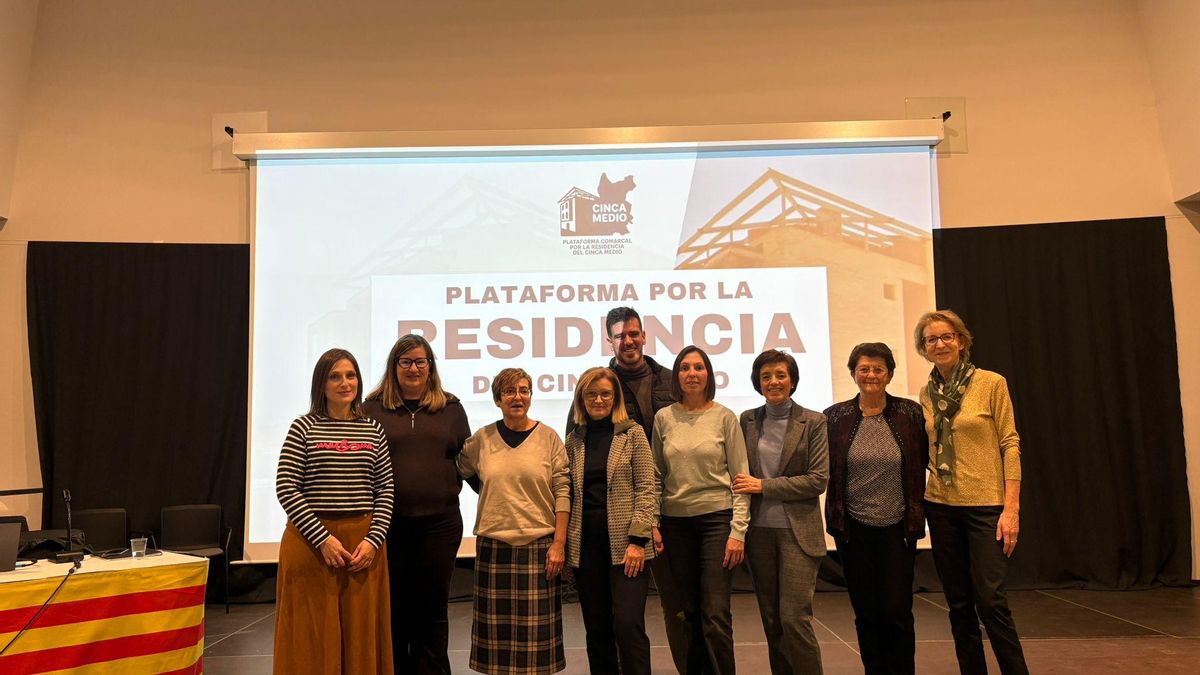 Componentes de la Plataforma Comarcal por la Residencia del Cinca Medio