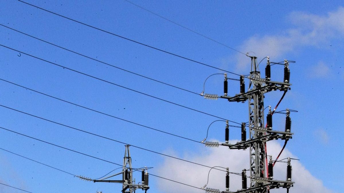 El Gobierno da luz verde a una inversión adicional de 17.900 millones para acelerar las redes eléctricas a 2030