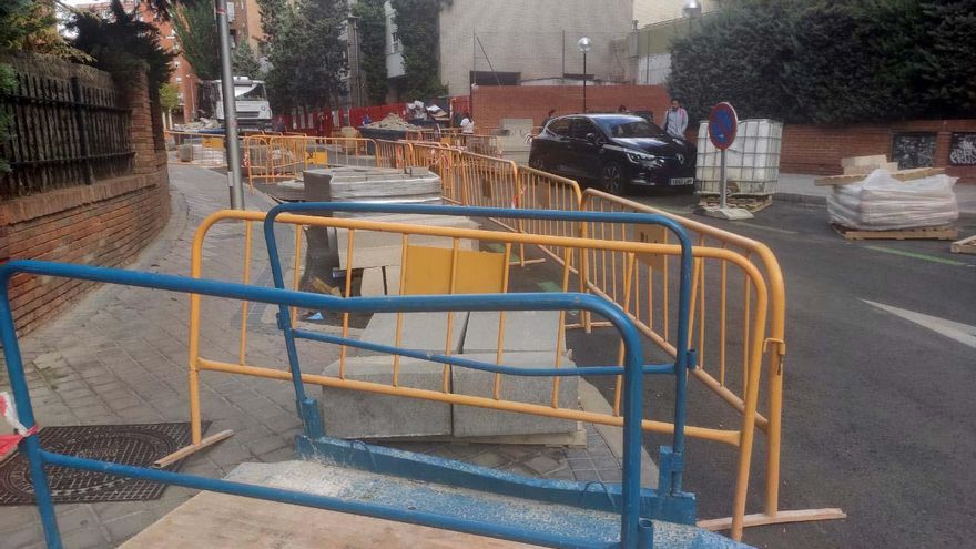 Tetuán afronta el comienzo de curso con obras sin acometer en centros escolares y servicios públicos cerrados