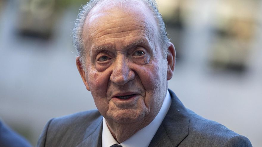 Juan Carlos I publica sus memorias en una editorial francesa: "Tengo la sensación de que me están robando mi historia"