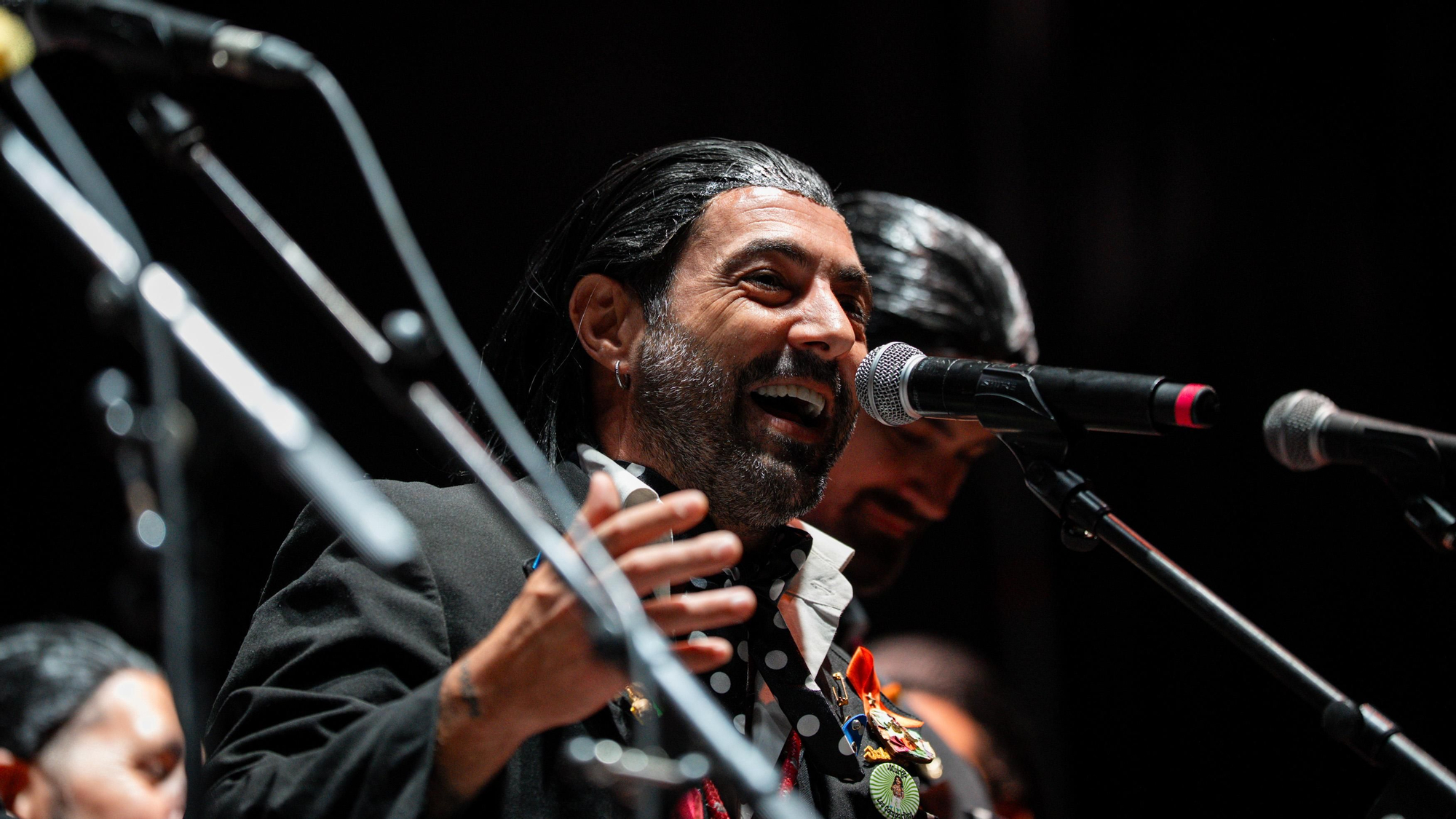 El concierto de la chirigota del Bizcocho en la plaza de toros