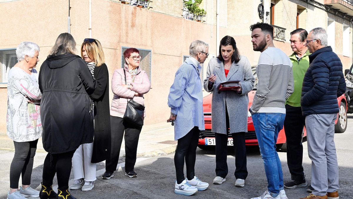 La alcaldesa de Santander, Gema Igual, en una visita al Barrio Obrero del Rey