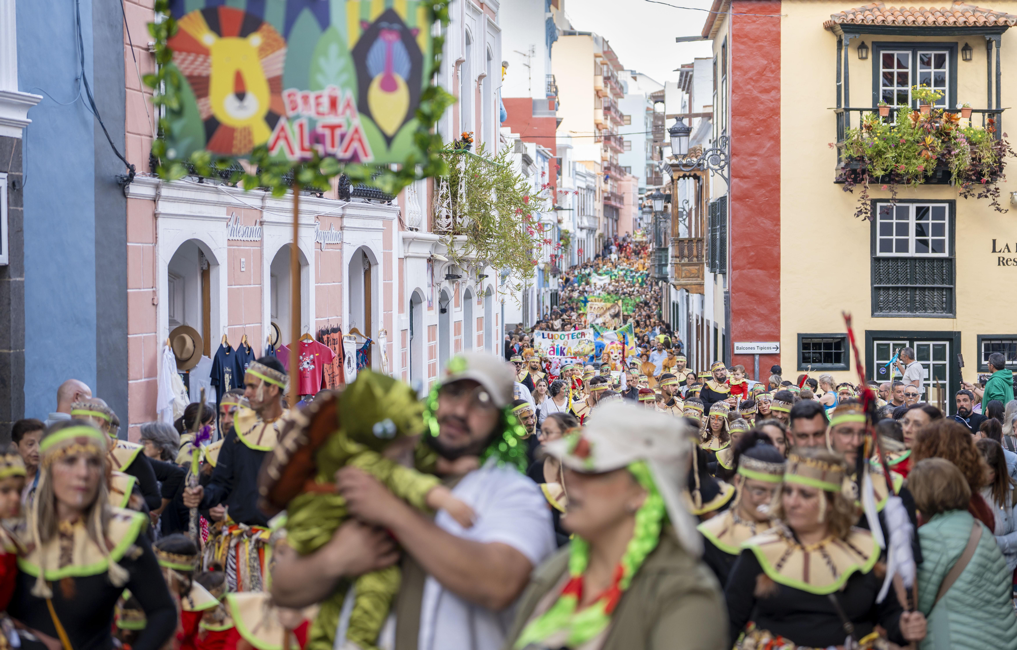 Arranca el carnaval 2025 en Santa Cruz de La Palma con el Gran Coso Infantil.
