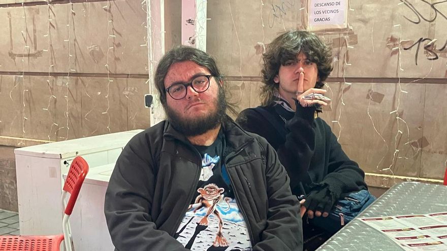 Detective Murciano y Foxer Zorrorífico: "Molaría entrevistar a Óscar Puente y regalarle una excavadora de Lego"