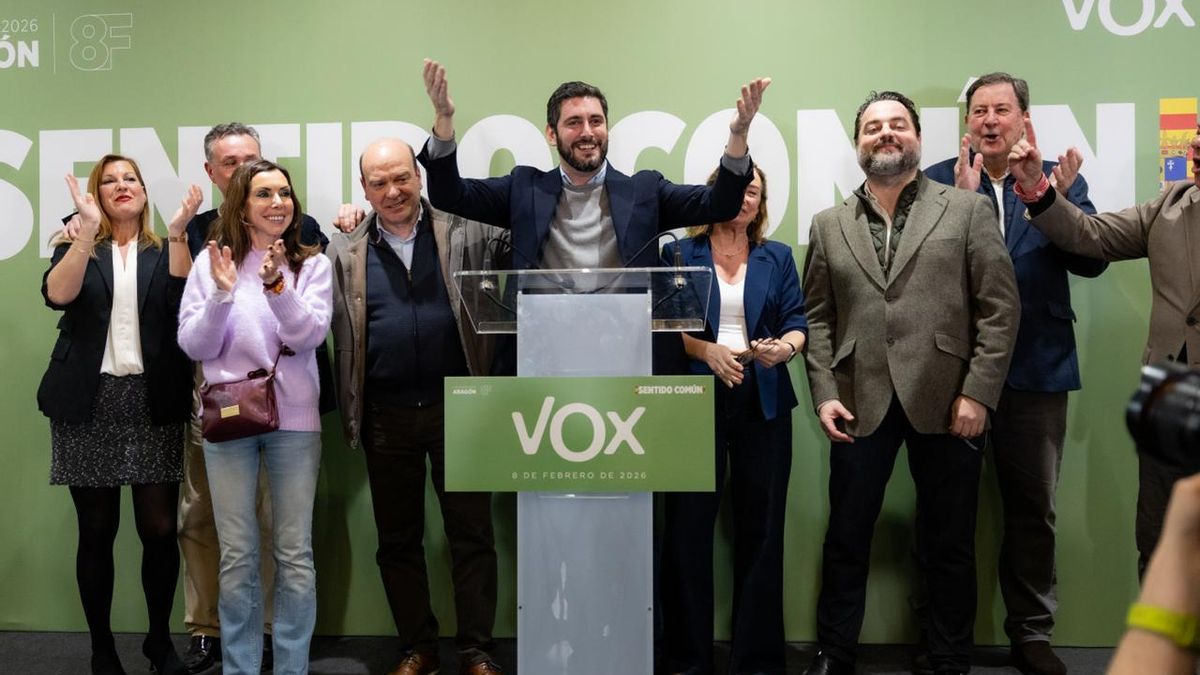 El peaje que Vox exigirá a Azcón para darle su apoyo: medidas xenófobas, acoso a las ONG o bajadas de impuestos