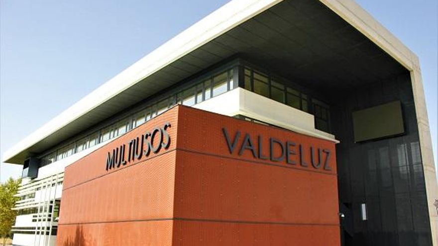 Concentración en Valdeluz para pedir un centro de salud "ya" y un instituto que ofrezca Bachillerato