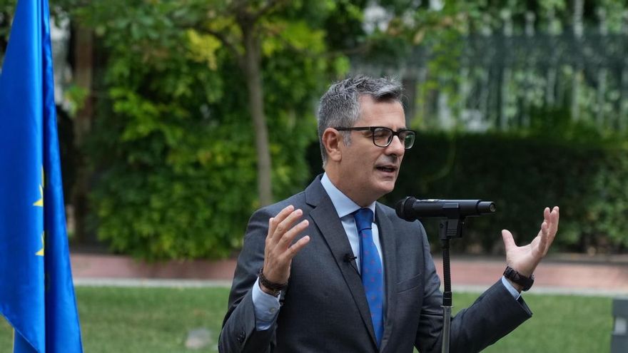 El ministro de Presidencia, Justicia y Relaciones con las Cortes, Felix Bolaños, en una comparecencia en Bilbao