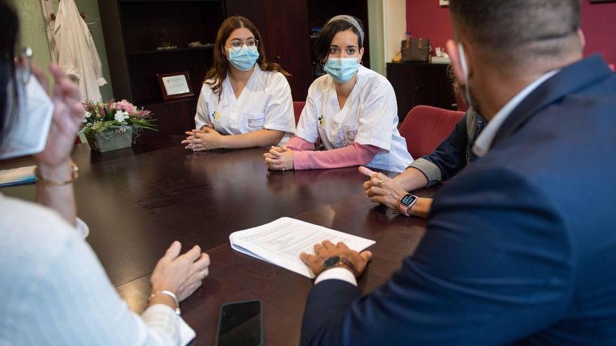 Reunión con las nuevas psicólogas  del Área de Salud de La Palma.