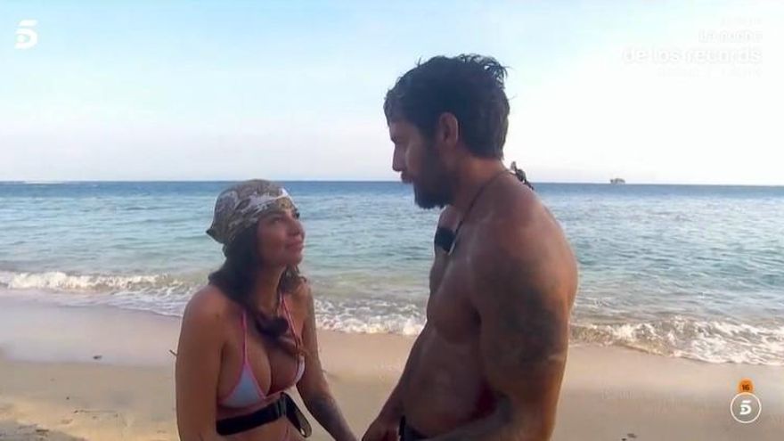 'Supervivientes' amargó el reencuentro de Manuel y Gabriella con una tercera persona y salvó a un nominado