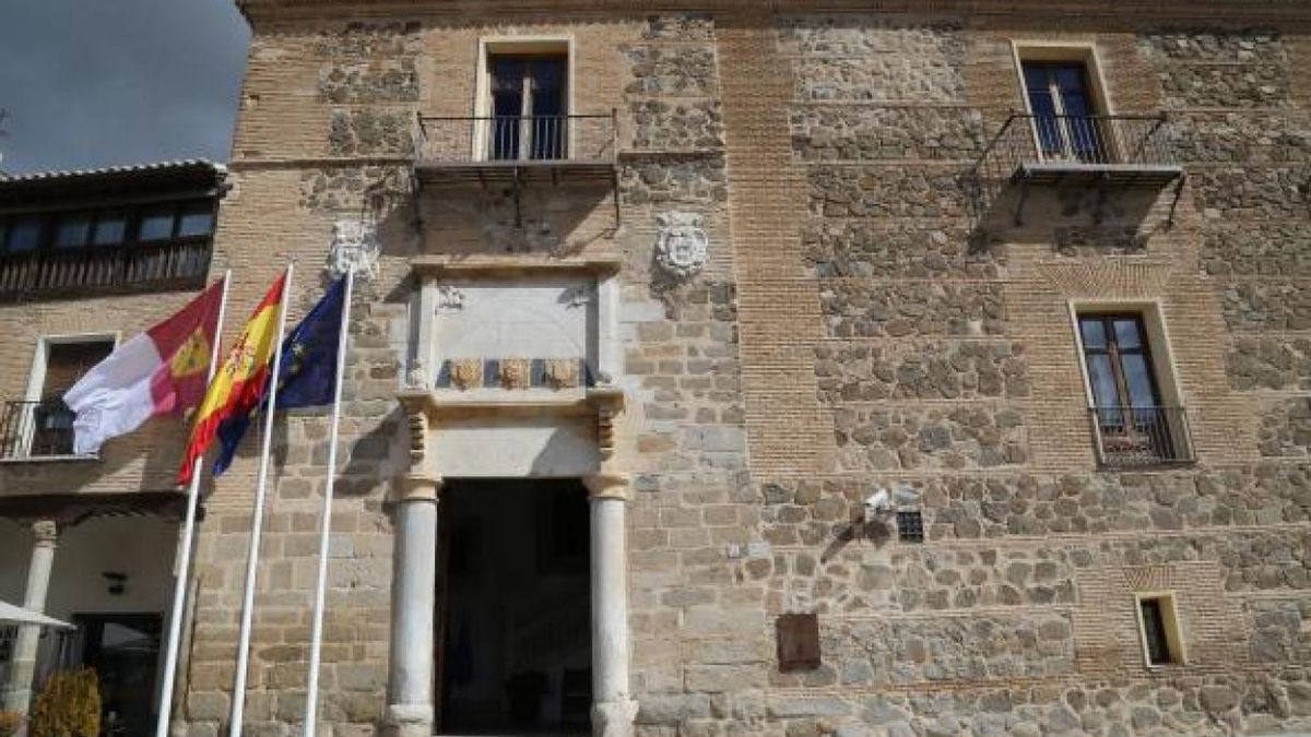¿Cuánto ganan los altos cargos que se han incorporado al Gobierno de Castilla-La Mancha a finales de 2025?