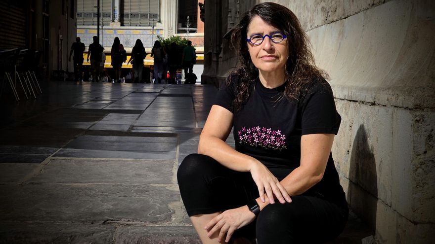 La periodista que reventó la estrategia del silencio sobre el Metro: "Aquel maltrato a las víctimas hoy sería impensable"