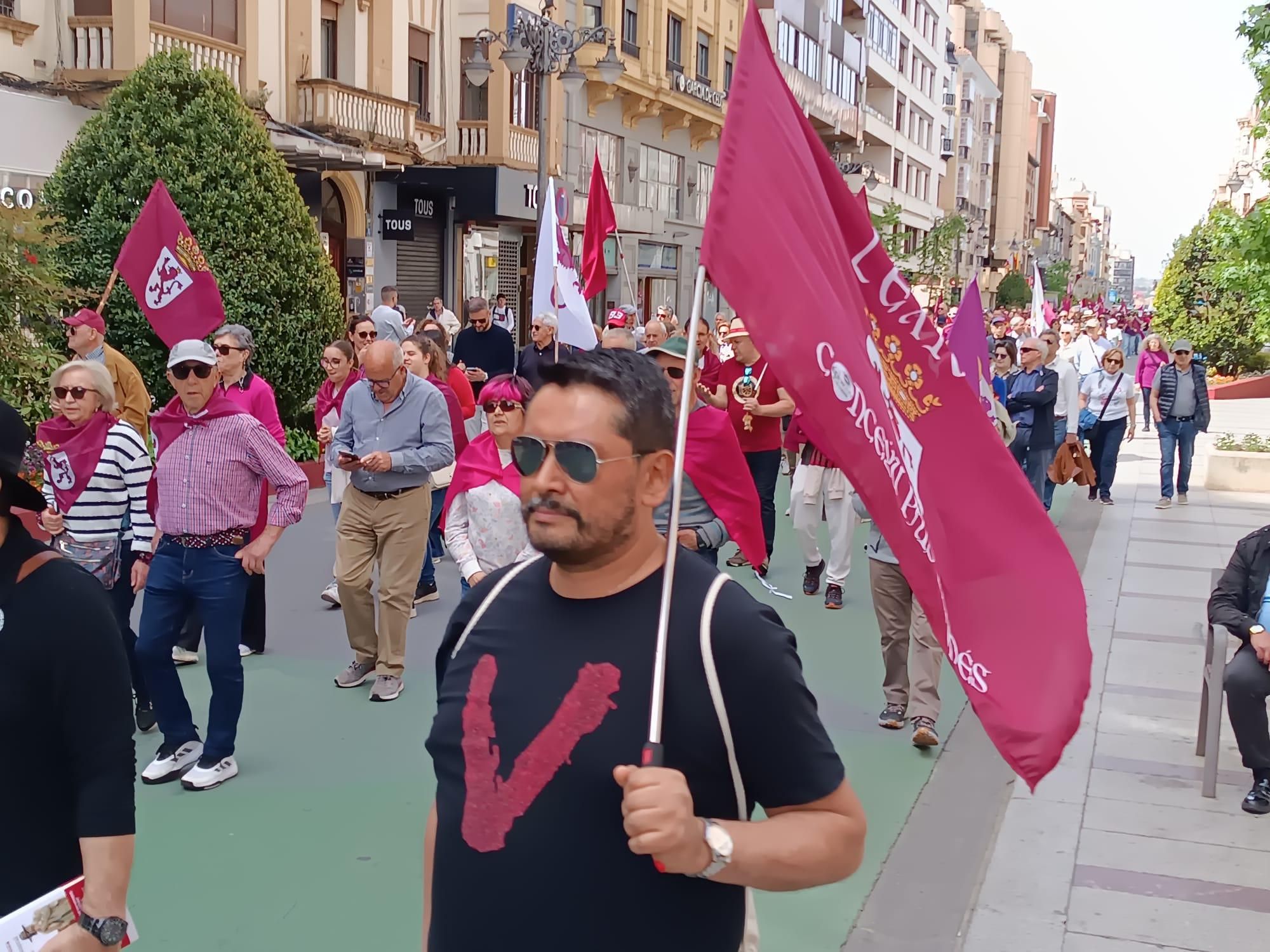 Cientos de personas exigen el 23 de abril el camino de 'León solo' y en libertad