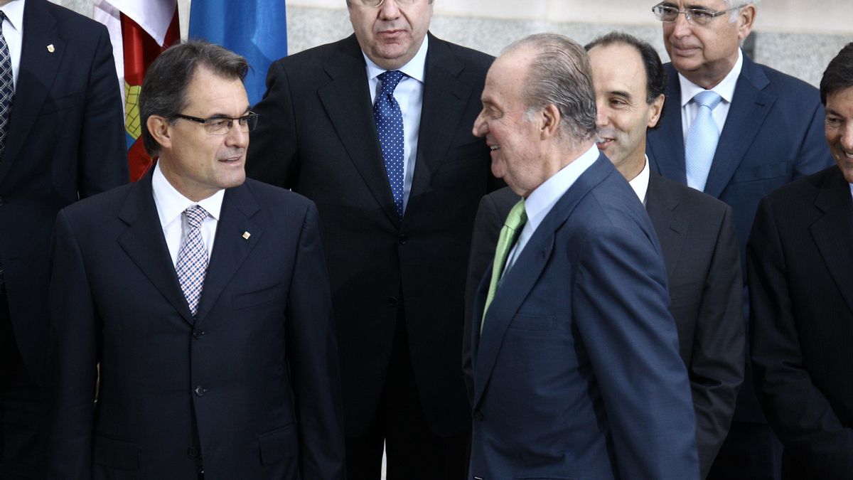 El Rey dice que España se ve desde fuera "mejor", pero que desde dentro "dan ganas de llorar"