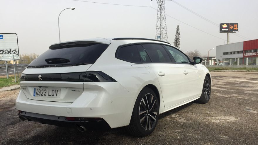 El 508 Hybrid con carrocería familiar declara unas emisiones de CO2 de 30 g/km.