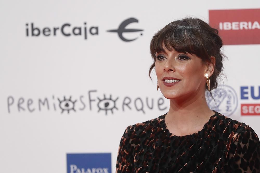 Desfile de rostros televisivos en la alfombra roja de los Forqué