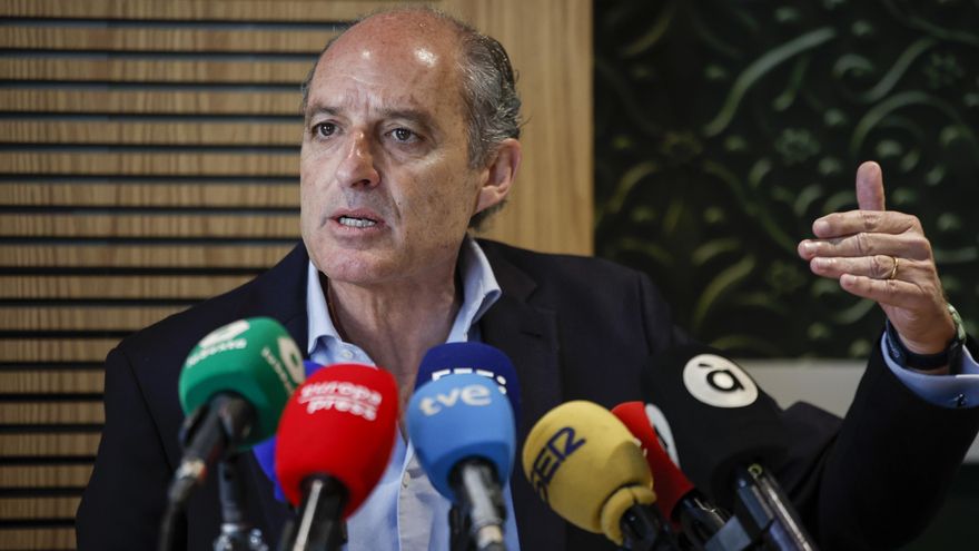 Compromís denuncia que Camps gastó 15.000 euros en 2025 en combustible de su coche oficial