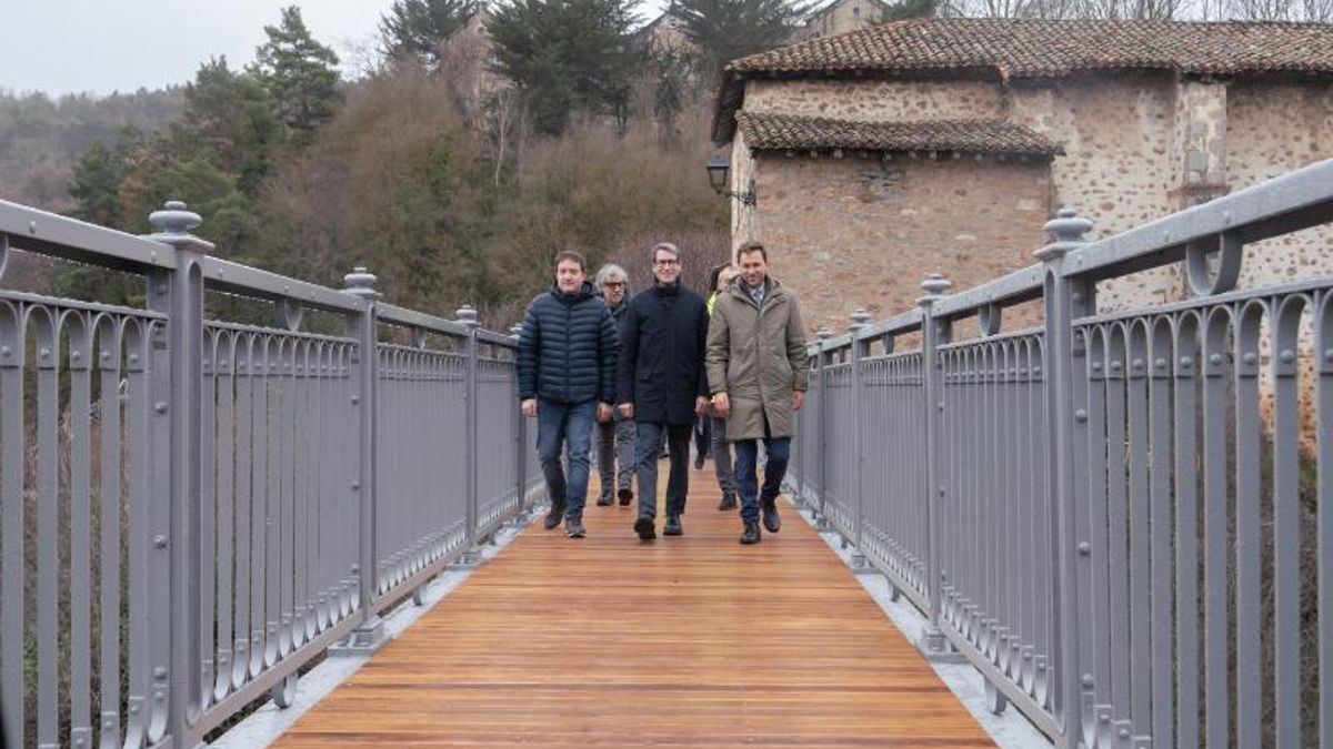El puente se ha abierto con motivo de la Semana Santa