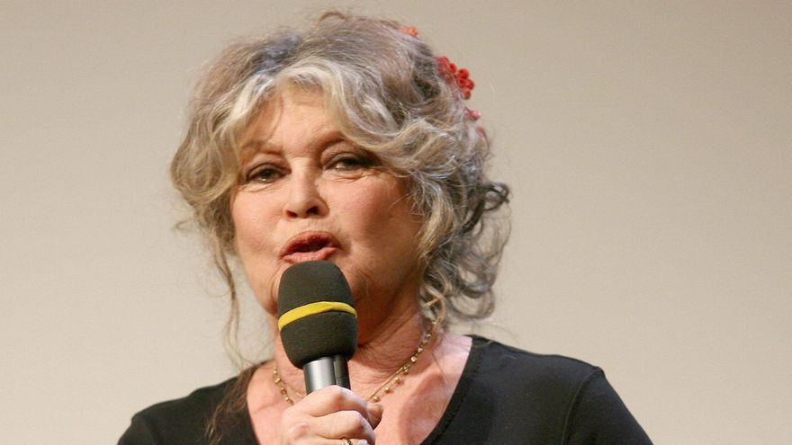 Brigitte Bardot sigue recuperándose tras su hospitalización y niega estar grave
