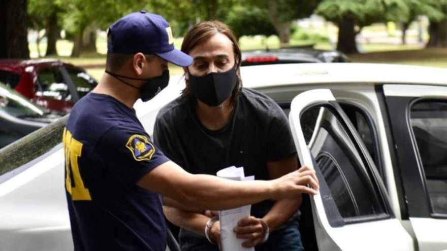 Mientras el marido de Carolina Píparo permanece preso hace más de 50 días, una testigo complica su situación