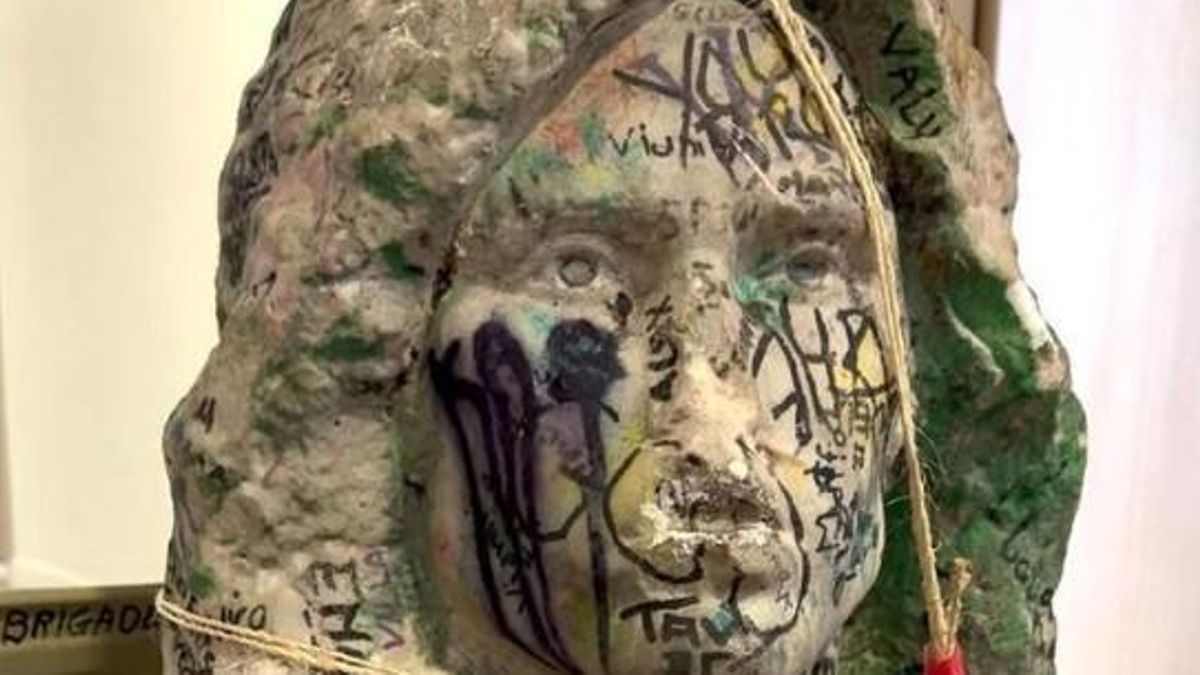 Busto de Jim Morrison