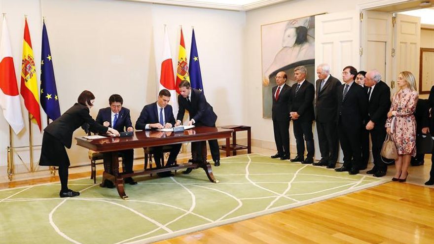 Sánchez y Abe refuerzan la relación de España y Japón como socios estratégicos