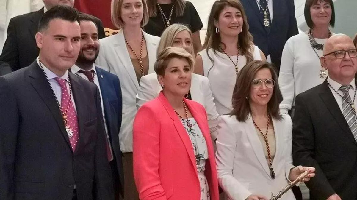 La Justicia declara nulo el pacto del PP con tránsfugas del PSOE la pasada legislatura: "Compraron la alcaldía de Cartagena con dinero público"