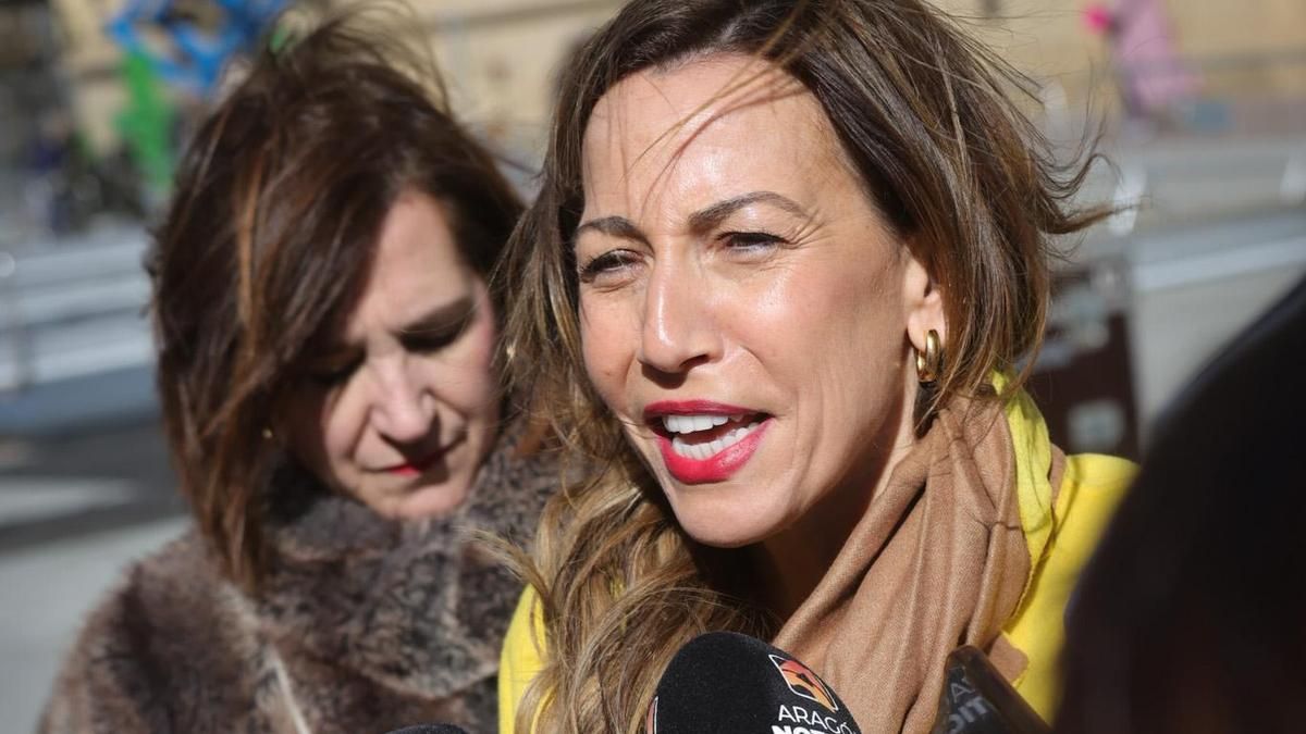 Natalia Chueca reconoce el "error" de ir en coche sin cinturón tras las críticas al vídeo de autobombo