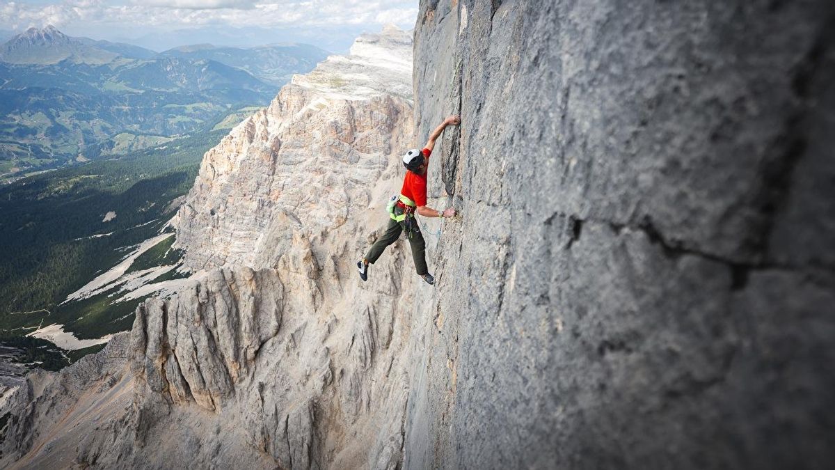 Simon Gietl libera 'Kairos' en los Dolomitas