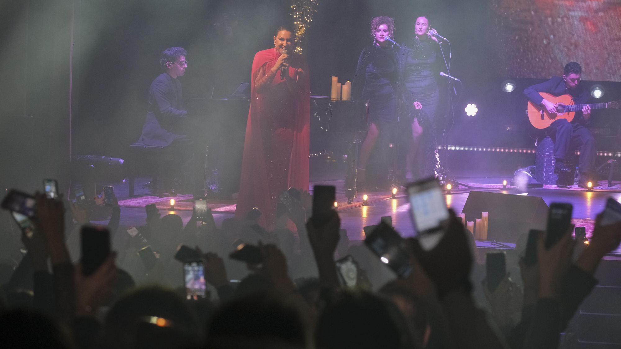 La magia de la Navidad con Niña Pastori, en imágenes