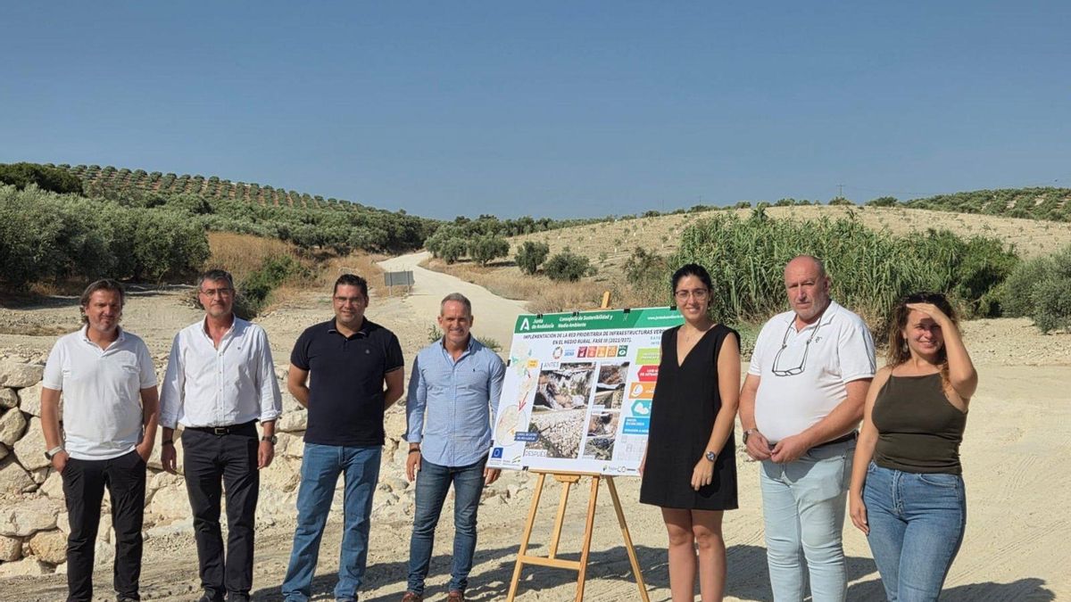 Inaugurada la vía pecuaria Cordel de Castro del Río a Espejo tras las obras de mejora