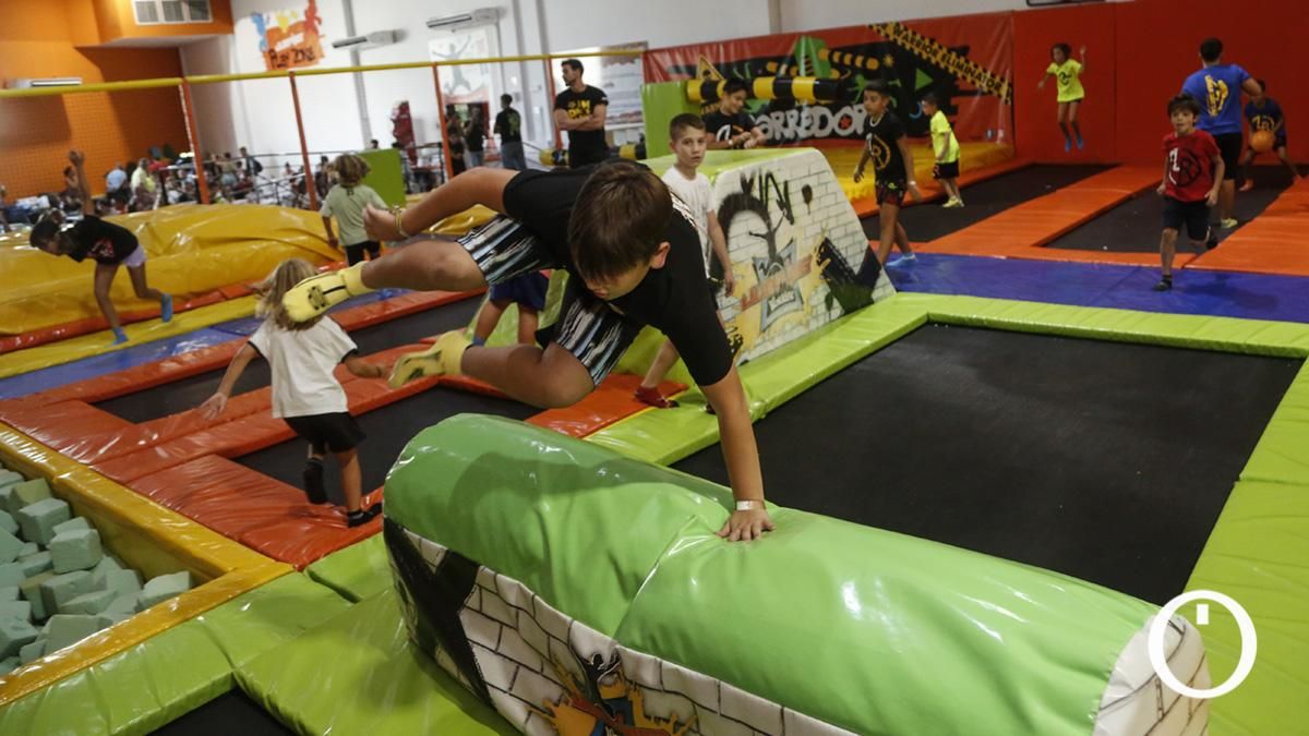 Parkour en Jumping Warrior con Álex Segura
