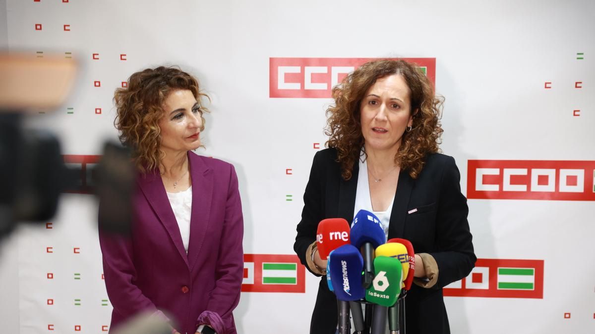 Críticas a Moreno por recurrir el decreto Maricarmen: "Es el perro del hortelano, ni para desahucios ni deja que los paren"