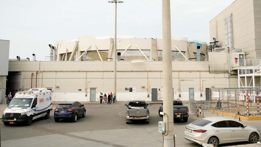 Centro comercial peruano cuyo techo colapsó asegura que cumplió normas de mantenimiento