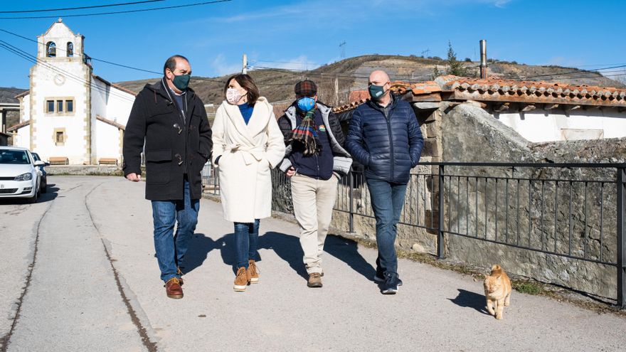 La consejera de Presidencia, Interior, Justicia y Acción Exterior, Paula Fernández, en Cañeda