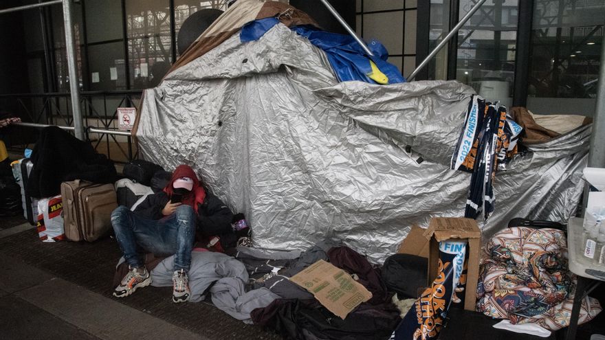 Para miles de inmigrantes en Nueva York, esta es una triste Navidad