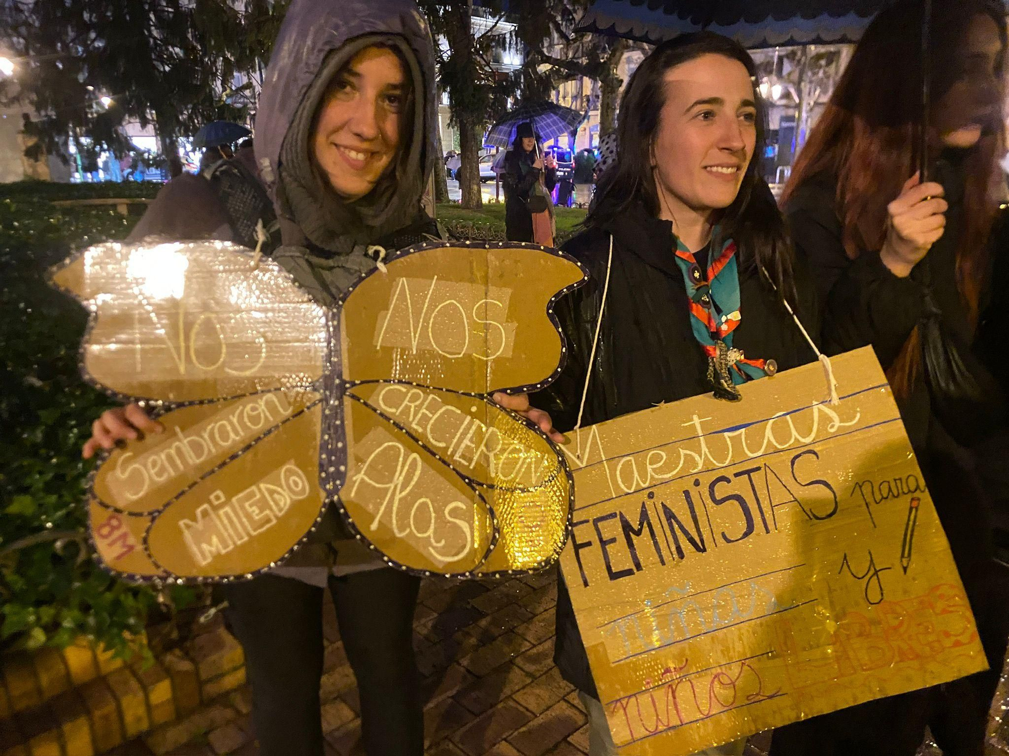 Las imágenes del 8M en Logroño: la fuerza del feminismo venció a la lluvia