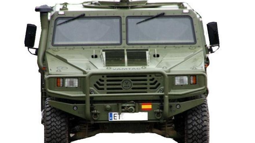 El decreto de la paga de funcionarios incluye un crédito de 20 millones para comprar 92 vehículos militares