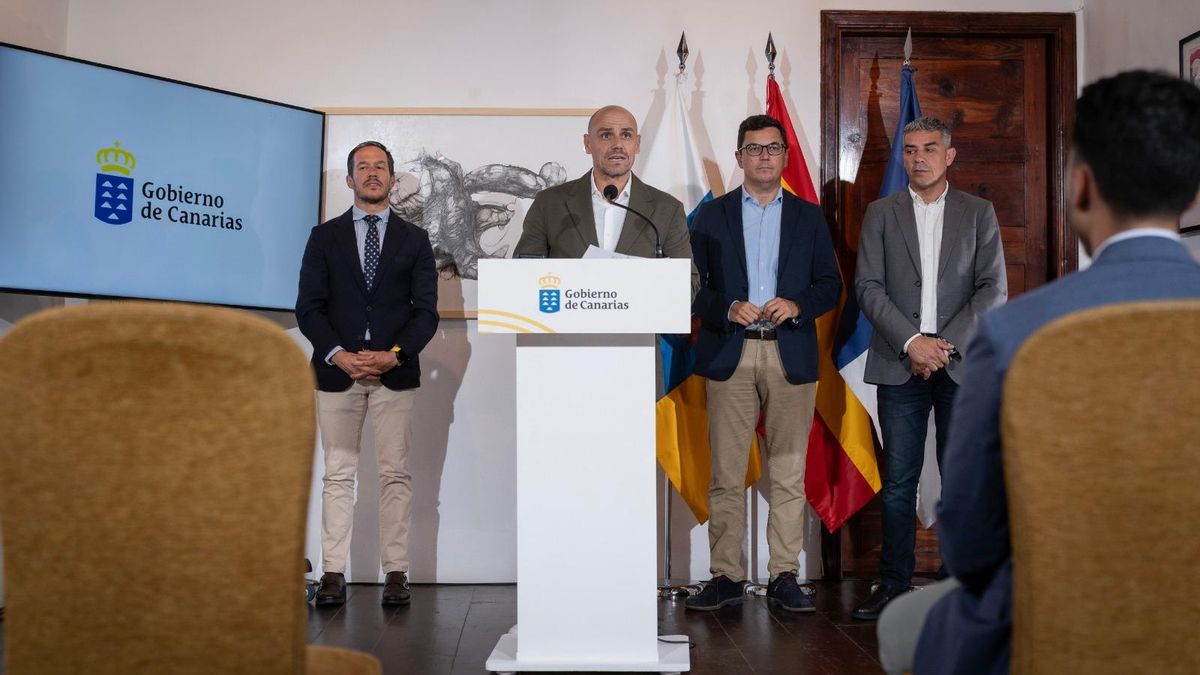 Rueda de prensan tras el Consejo de Gobierno  celebrado este jueves en Santa Cruz de La Palma.