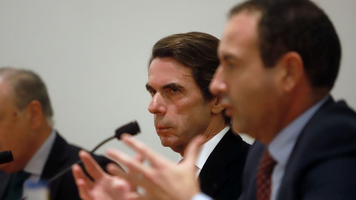 Aznar expulsa al PSOE del constitucionalismo y avisa que solo si gana centro derecha se mantendrá el orden vigente