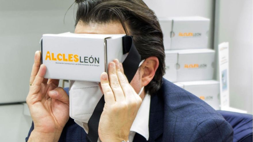 Alcles pone en marcha en León un programa de atención sociosanitaria para pacientes oncohematológicos basado en la realidad virtual.