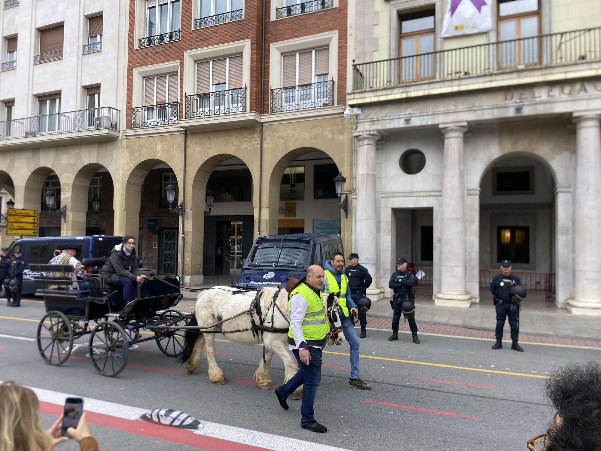 Tractorada en Logroño: "El campo ya no puede más"
