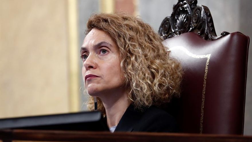 La presidenta del Congreso de los Diputados, Meritxell Batet, preside el pleno de la Cámara.