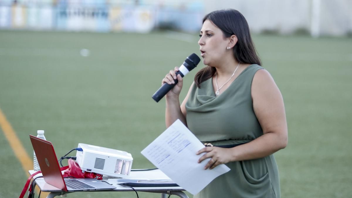 Homenaje a alumnos de Las Palmeras tras graduarse