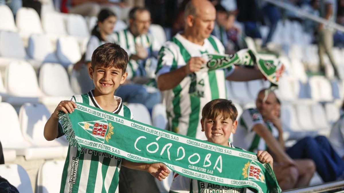 Grada Blanquiverde del Córdoba CF - Albacete BP